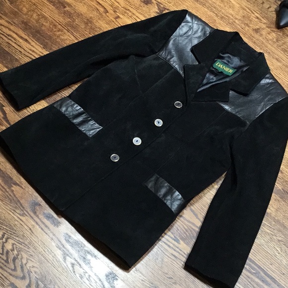 Danier Leather Suede Blazer with Leather Trim - Fully Lined - Picture 3 of 12